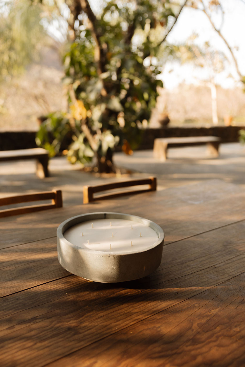 KOLÓS concrete candle large — Sacred Ash